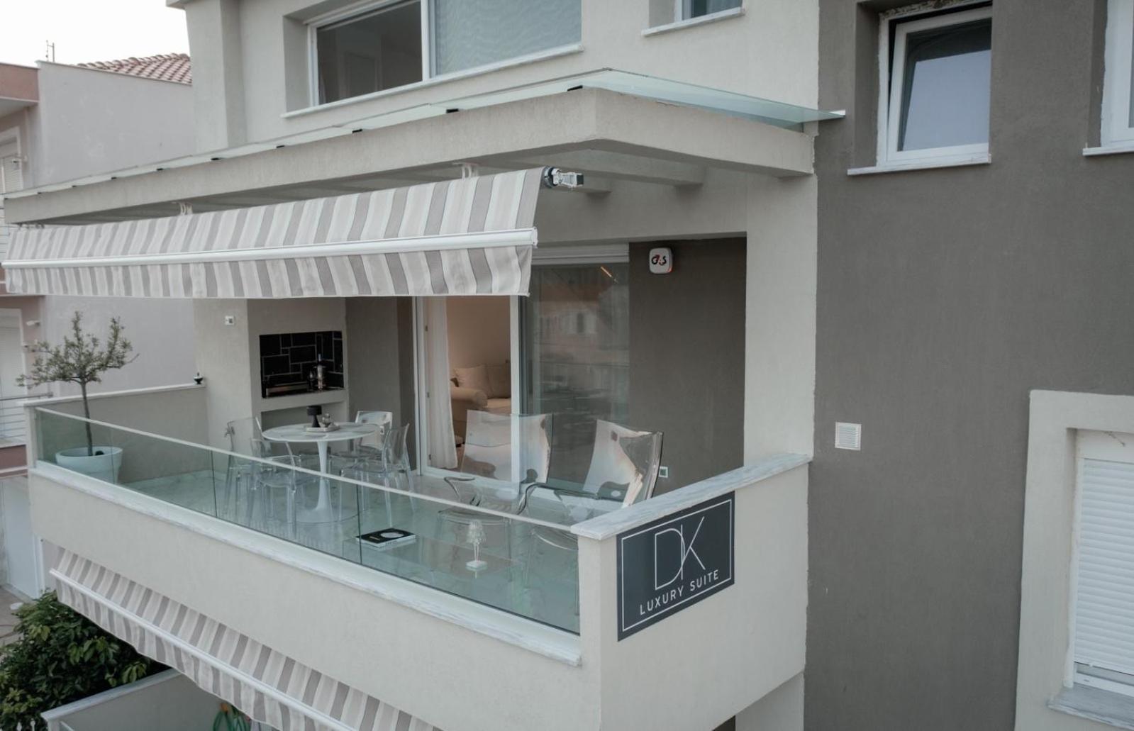 Dk Luxury Suite Nea Peramos  Exterior photo